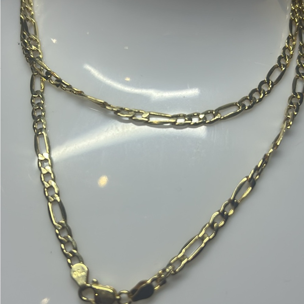SOLD 18K Solid Gold Figaro Chain 20” – 3.2mm – Classic & Timeless